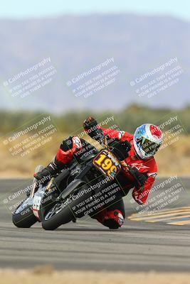 media/Feb-07-2025-CVMA Friday Practice (Fri) [[7034960ba2]]/3-Racer 3-NRS/Session 4 (Turn 16)/